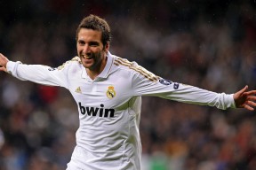 开云体育app-萨内一杆定乾坤，瑞典铁腕碎南非