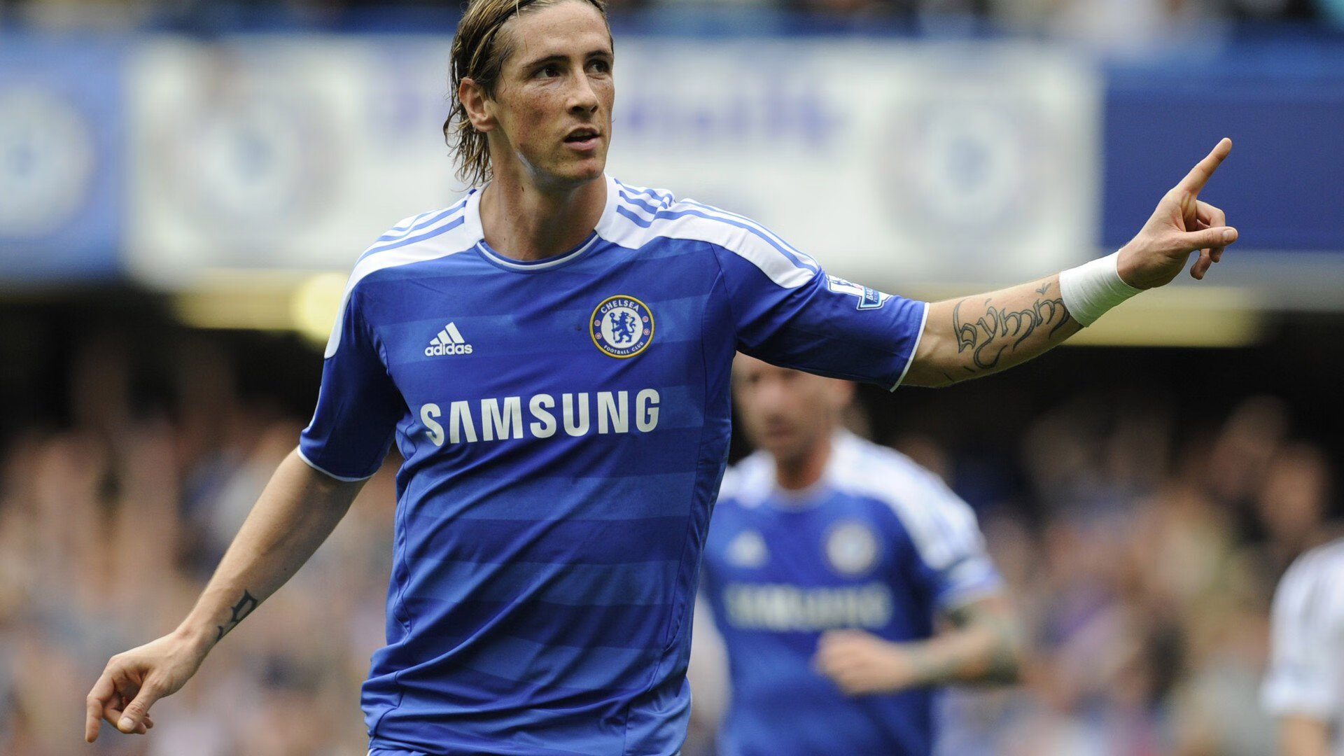 浓眉化身禁区魔术师，42+20彻底撕碎篮网防线