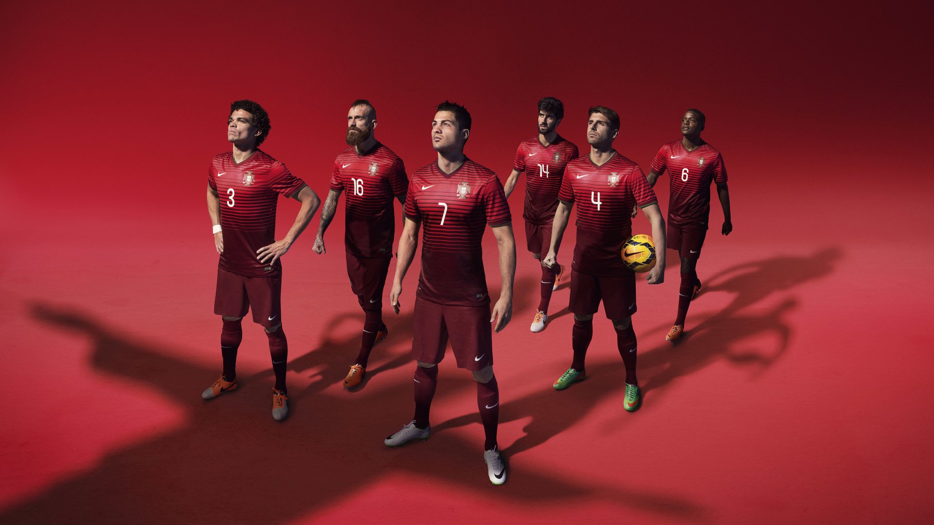 德甲争冠夜启示录,莫兰特式攻防转换如何重塑现代足球战术版图