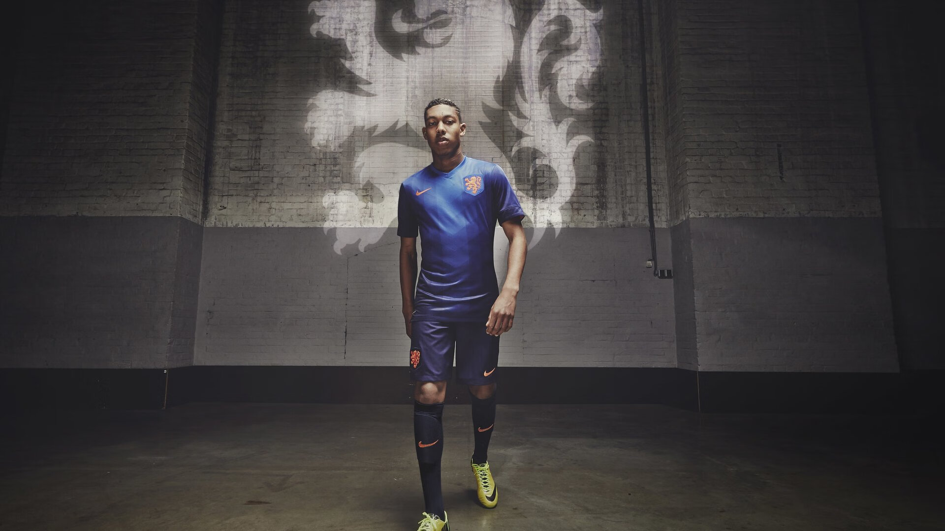 季后赛抢七之夜,迪巴拉稳定输出不掉线,当沉默成为最响亮的宣言